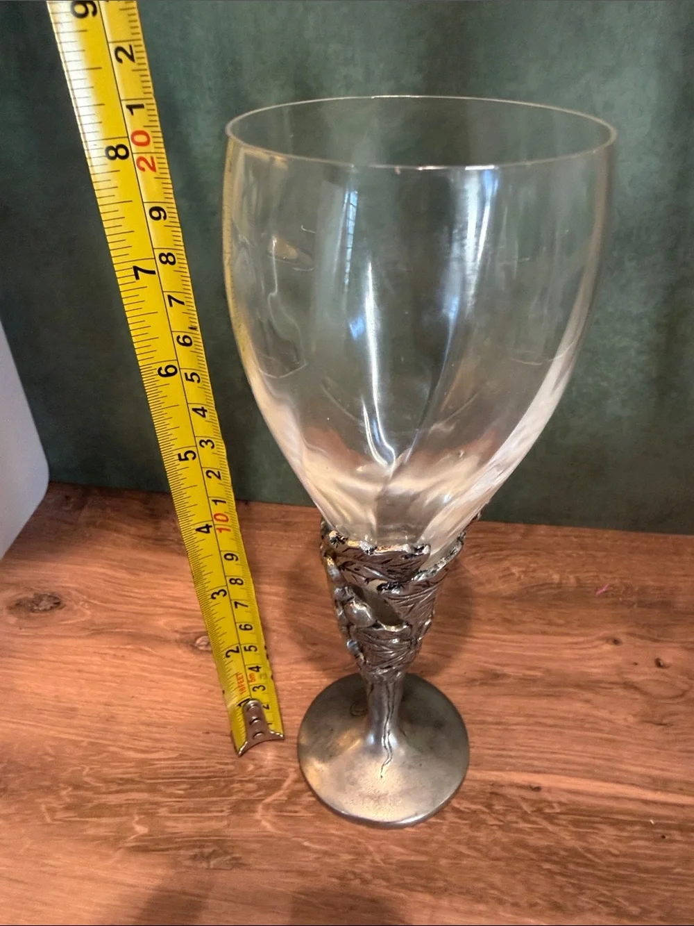 Classic Clear Glass Wine Goblet with Decorative Metal Stem